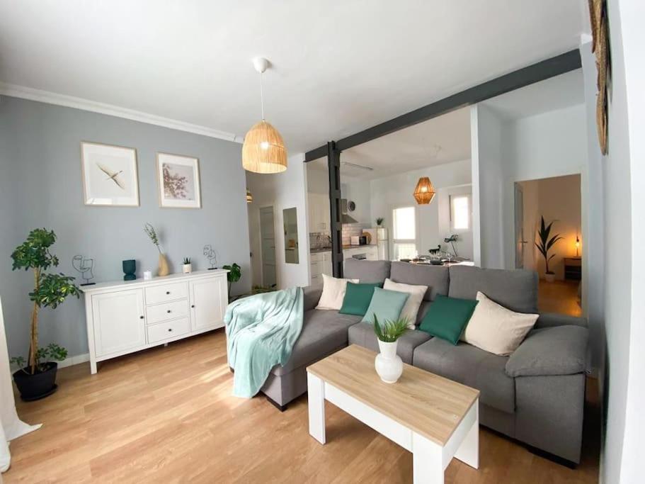 Apartmán Bright Flat Rosaleda Màlaga Exteriér fotografie